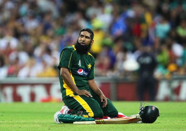 Mohammad Yousuf - Age, Education, Score and Stats