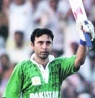 Saeed Anwar - Age, Education, Score and Stats