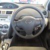 Toyota Belta X 1.0 2017 - Steering