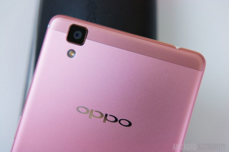 Oppo R7s Back Camera View