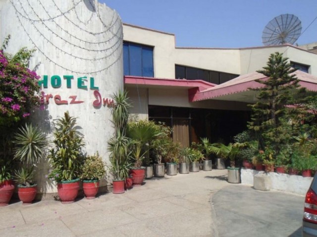 Shiraz Inn Hotel