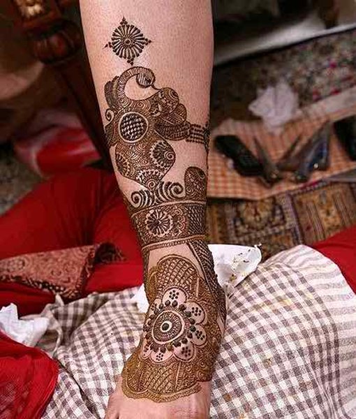 20 Innovative and Latest mehndi designs for girls – Let's Get Dressed