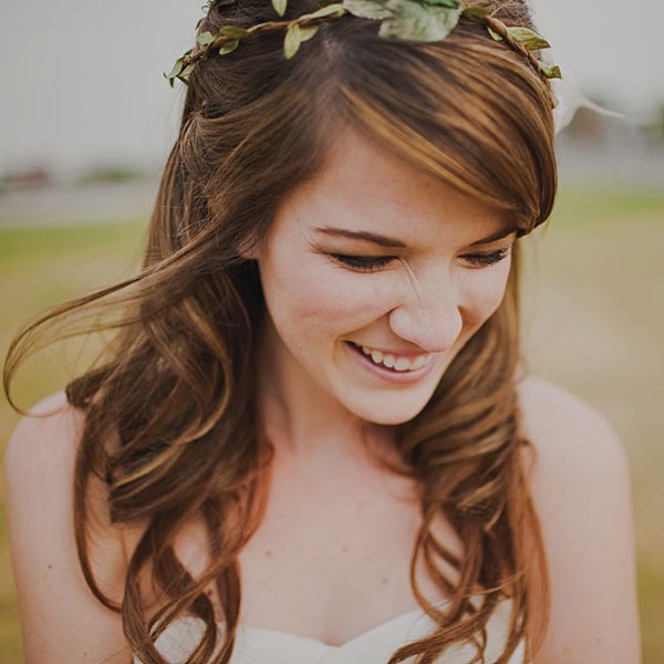 12 Summer Bridal HairStyles For Women-Beautiful Half Up Hairstyle