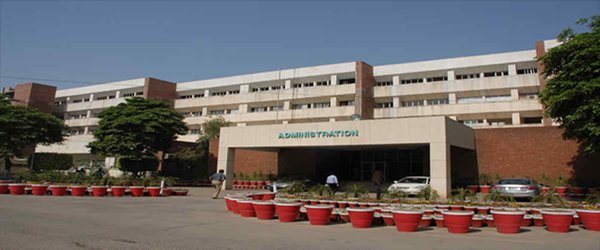 Top 10 Universities In Pakistan For Medical_Allama Iqbal Medical College Lahore