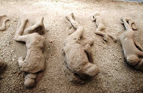 10 Incredible Pompeii Facts You Should Know-Use Of Excavation Plaster