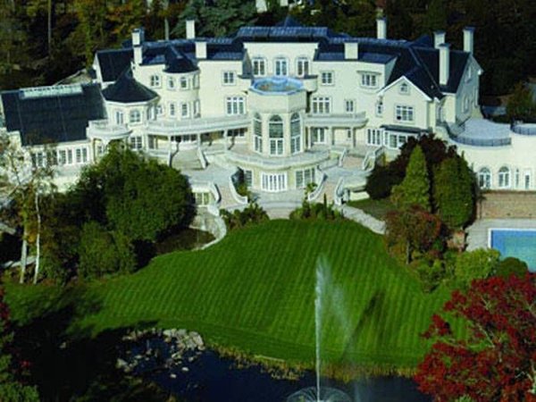 10 Most Expensive And Huge Mansions In The World-Elena Franchuk's Victorian Villa